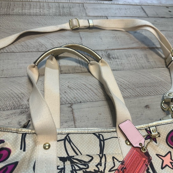 Authentic COACH Handbag - EUC - Picture 5 of 7